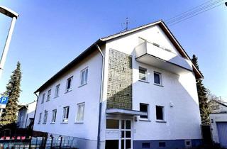 Wohnung kaufen in 76189 Karlsruhe, Karlsruhe - Großzügige Dachgeschosswohnung mit perfektem Raumkonzept, Balkon & viel Licht