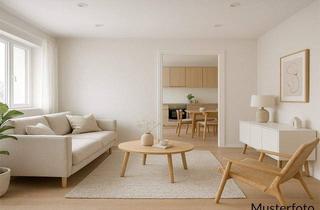 Wohnung kaufen in Melbeckstraße 6, 42655 Solingen, Solingen - WE114 - 4. OG Barrierefreie Senioren-Wohnung