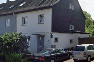 Haus kaufen in Am Lohbach 17, 44269 Dortmund, Dortmund - Gepflegtes Reihenendhaus mit großem Garten, Wohnstraße am Feldrand, 4 Schlafzimmer, bezugsfrei. Im Innenbereich Renovierungsbedarf, Dach ausbaufähig