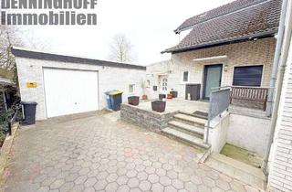 Doppelhaushälfte kaufen in 59439 Holzwickede, Holzwickede - Doppelhaushälfte mit separatem Anbau und Garage in Holzwickede-Süd