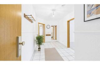 Wohnung kaufen in 58456 Witten, Einzugsbereite renovierte 3-Zi.-Terrassenwohnung mit Tiefgarage & Heizkosten unter 20 € mtl.