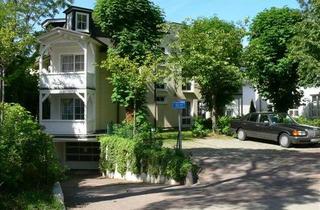 Wohnung kaufen in 18609 Binz, Stilvolle 2-Zimmer Dachgeschosswohnung im Zentrum von Binz und Strandnähe von privat zu verkaufen