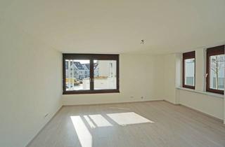 Wohnung kaufen in 72661 Grafenberg, Für Kapitalanleger: Attraktive, helle 3-Zimmer-EG-Wohnung (Hochparterre) mit Terrasse u. TG-Stellpl.