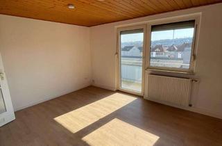 Wohnung mieten in Breslauer Straße 10, 91522 Ansbach, Lichtdurchflutete 3 Zimmer Wohnung mit Balkon & Garage in Ansbach
