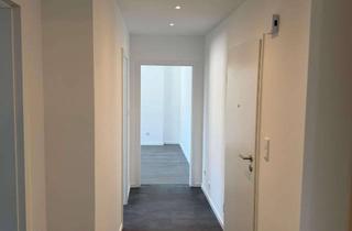 Wohnung mieten in Merscheider Straße 223, 42699 Ohligs-Aufderhöhe, Kernsanierte helle 2-Zimmer Wohnung - Zentrale Lage Solingen