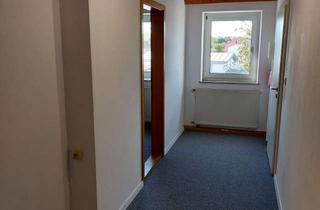 Wohnung mieten in 84034 West, 2-Zimmer Dachgeschosswohnung in Landshut-West