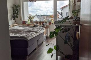 Wohnung mieten in Gänswasen 11, 71272 Renningen, Stilvolles Wohnen in Renningen: 3 Zimmer, Einbauküche , XXL-Loggia – Traumlage in der Sackgasse