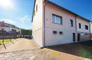 Doppelhaushälfte kaufen in 66280 Sulzbach, Doppelhaushälfte in zentraler Lage von Sulzbach!