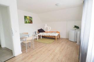 Haus kaufen in 89150 Laichingen, * 274 m² Wohnvielfalt: Familienidylle trifft Investmentchance *