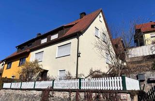 Doppelhaushälfte kaufen in 91235 Velden, Doppelhaushälfte mit 2 Stellplätzen und herrlicher Aussicht in Velden