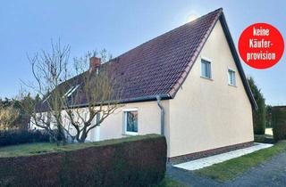 Doppelhaushälfte kaufen in 17039 Blankenhof, HORN IMMOBILIEN ++ 4 km bis Neubrandenburg, Haus mit großem Grundstück
