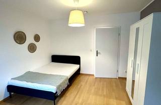 Immobilie mieten in Hansjakobstraße 119, 81825 Berg am Laim, Gemütliches WG Zimmer - U2 Kreillerstraße - 3er WG