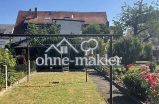 Doppelhaushälfte kaufen in 60437 Frankfurt, Doppelhaushälfte in exponierter Lage