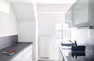 Wohnung mieten in Bahnhofstr. 10a, 39288 Burg, Stilvolle Dachgeschosswohnung mit hochwertiger Einbauküche, großem Keller und Stellplatz in Burg bei Magdeburg