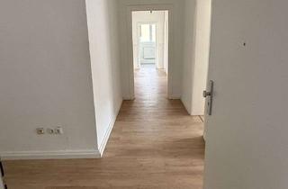 Wohnung mieten in Zurmaiener Straße 126., 54292 Trier, Neue Wohngemeinschaft? Helle 4-Zimmer-Wohnung mit Balkon in Trier