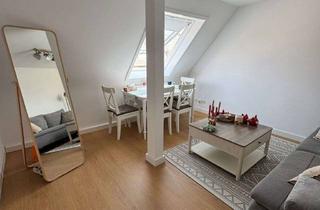 Wohnung mieten in Wagenburgstraße 114, 70186 Ost, Nachmieter ab 01.04.2026 für helle Dachgeschosswohnung gesucht – Möbel & Waschmaschine zu übernehmen