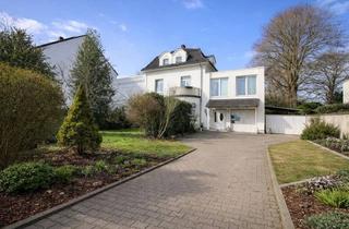 Villa kaufen in 41334 Nettetal, Exklusive Stadtvilla mit 3 Wohnungen – Eigennutzung oder attraktive Kapitalanlage