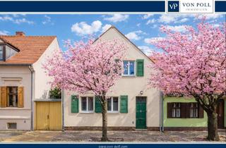 Einfamilienhaus kaufen in 14542 Werder, Inselhaus mit Garage und viel Nebengelass