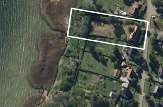 Immobilie kaufen in 18573 Altefähr, Ostsee pur: Baugrundstück für EFH / DH auf Rügen mit Wasserblick Richtung Stralsund