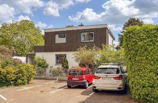 Haus kaufen in 27576 Bremerhaven, Bremerhaven - Bremerhaven - Lehe Großzügiges Wohnhaus mit Indoor-Pool und Einliegerwohnung