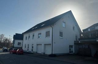 Wohnung kaufen in 57462 Olpe, Olpe - Eigentumswohnung mit Balkon und Carport-Stellplatz in Olpe