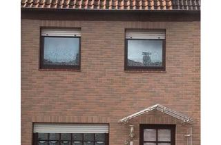 Haus kaufen in 48527 Nordhorn, Nordhorn - Charmantes Reihenmittelhaus mit Garten und ausgebautem Dachboden