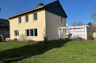 Einfamilienhaus kaufen in 53881 Euskirchen, Euskirchen-Elsig - Euskirchen-Elsig Freistehendes Einfamilienhaus mit viel Platz, Garten und Garage
