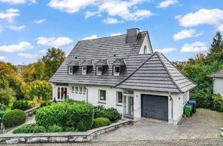 Einfamilienhaus kaufen in 59581 Warstein, Warstein - *Provisionsfrei* Viel Platz, flexible Nutzung - Haus mit Einliegerwohnung am Schorenweg (nicht mehr vermietet)