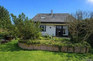 Einfamilienhaus kaufen in 63150 Heusenstamm, Heusenstamm - Einladendes Einfamilienhaus im Zentrum von Heusenstamm - Kamin, Terrasse & Stellplatz