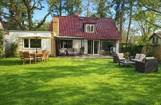 Einfamilienhaus kaufen in 13156 Berlin, Berlin-Rosenthal - CHARMANTES ZUHAUSE MIT GROßEM GARTEN