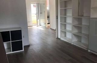 Wohnung kaufen in 71229 Leonberg, Attraktive Zentral gelegene 2-3 Zimmer DG-Wohnung mit Ausbau Pontenzial provisionsfrei