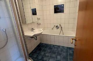 Wohnung kaufen in 67067 Gartenstadt, TOP- bezugsfertig, sehr gepflegte 2-ZKB, 75m², 2. OG, G.-WC, EBK, Balkon, Keller, zuzügl. Garage