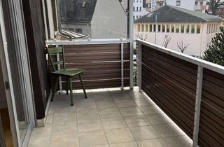 Wohnung mieten in Wilhelmstraße 30, 67655 Innenstadt, 4 Zimmer Dachgeschosswohnung in Kaiserslautern Innenstadt