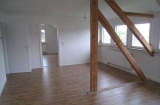 Wohnung mieten in Taunusstraße 35, 70469 Feuerbach, Charmante 3,5-Zimmer Dachgeschosswohnung in Stuttgart-Feuerbach