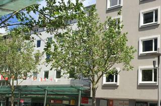 Wohnung mieten in Bürgermeister-Smidt-Straße, 27568 Mitte, Schöne helle einzugsfertig renovierte 2 ZKB in Bremerhaven, Mitte, Balkon, Fahrstuhl