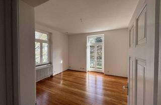 Wohnung mieten in 76530 Innenstadt, Helle 4,5-Zimmer Altbau-Wohnung in BAD-Innenstadt