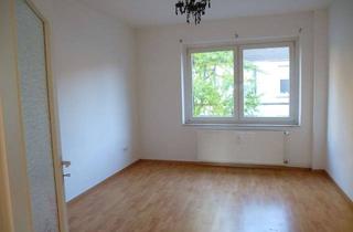 Wohnung mieten in Saarstraße 59, 46045 Altstadt-Süd, Schöne helle 2-Zimmer-Wohnung mit großer Wohnküche in Oberhausen-City für 1 oder 2 Erwachsene