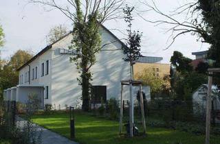 Wohnung mieten in Käthe-Kollwitz-Str. 11f, 14943 Luckenwalde, Modernes Reihenendhaus mit Garten – Leben, wo Ruhe auf Konnektivität trifft.