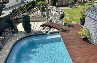 Einfamilienhaus kaufen in 85051 Ingolstadt, Exklusives Einfamilienhaus mit Firmenanbau, Wellnessbereich und zusätzlichem Baugrundstück im Süden