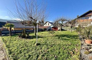 Haus kaufen in 77933 Lahr, Geräumiges Zweifamilienhaus mit großem Garten