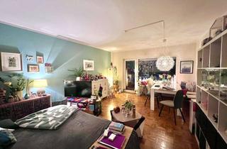 Wohnung kaufen in 65207 Medenbach, Wohnen mit Komfort: 3-Zimmer-Wohnung mit Balkon und gemeinschaftlichem Pool