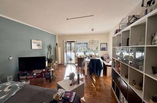 Wohnung kaufen in 65207 Medenbach, Wohnen mit Komfort: 3-Zimmer-Wohnung mit Balkon und gemeinschaftlichem Pool