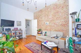 Wohnung kaufen in Möckernstraße 64, 10965 Kreuzberg, Bezugsfreie Charmante 2-Zi-Altbauwohnung | Gleisdreieck & ViktoriaPark vor der Tür | Provisionsfrei