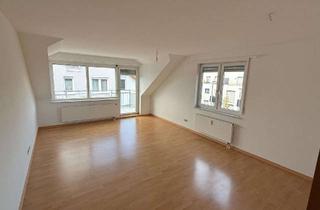 Wohnung mieten in Heckengäustraße 15, 71272 Renningen, Stilvoll wohnen & sofort wohlfühlen – helle 2-Zimmer-Wohnung mit Balkon & Tiefgarage in Renningen