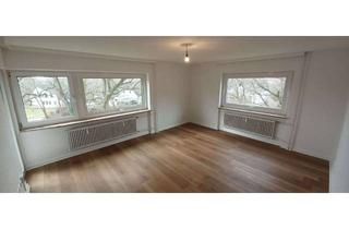 Wohnung mieten in Stettiner Straße 24, 25746 Heide, Helle 3-Zimmer-Wohnung mit Balkon im 2. OG in Heide