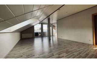 Wohnung mieten in 78549 Spaichingen, Gepflegte 2,5-Raum-DG-Wohnung mit Balkon und Einbauküche in Spaichingen