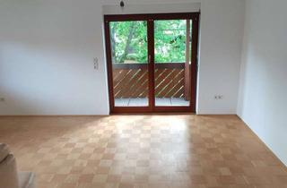 Wohnung mieten in 77815 Bühl, Freundliche 2-Zi.-Wohnung mit Küche und Balkon in 77815 Bühl/Waldmatt