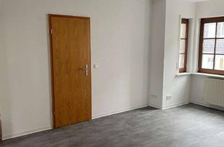 Wohnung mieten in Violinengässchen, 35683 Dillenburg, Zentrale 3-Zimmer-Wohnung in der Altstadt Dillenburg – ab 1.4.