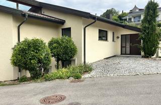 Mehrfamilienhaus kaufen in 78354 Sipplingen, Großes Haus mit Seeblick in Ortsrandlage am Naturschutzgebiet - als Mehrfamilienhaus nutzbar!