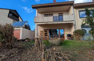 Doppelhaushälfte kaufen in Im Schönblick 23, 74348 Lauffen, Doppelhaushälfte mit 7 Zimmern und Garage in Lauffen am Neckar